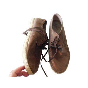 Vionic Size 9.5 reptile shimmer lace up Flat Shoes